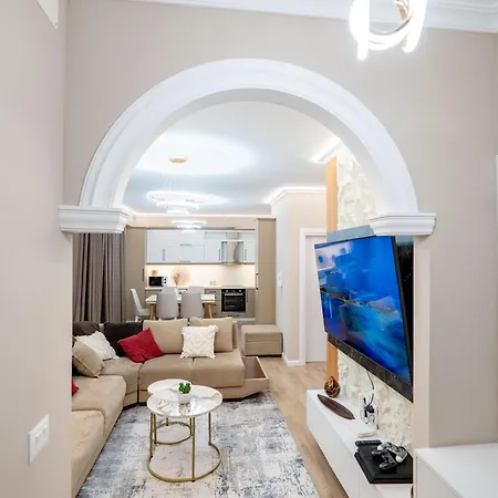 Portside Luxury * Saranda